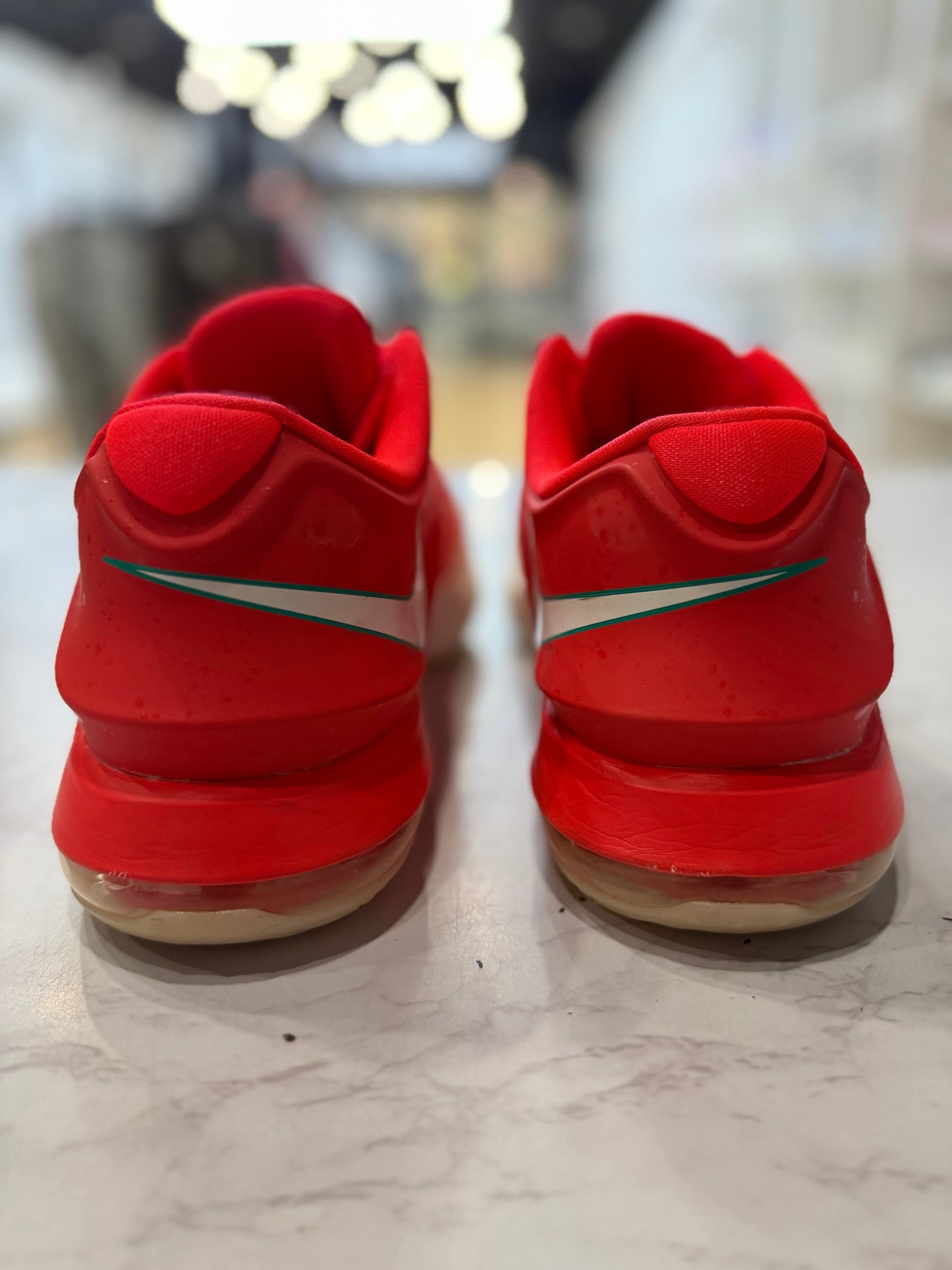 Nike KD 7 Christmas Eggnog PRE-OWNED