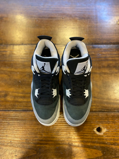 Jordan 4 Retro Fear (2024) PRE-OWNED