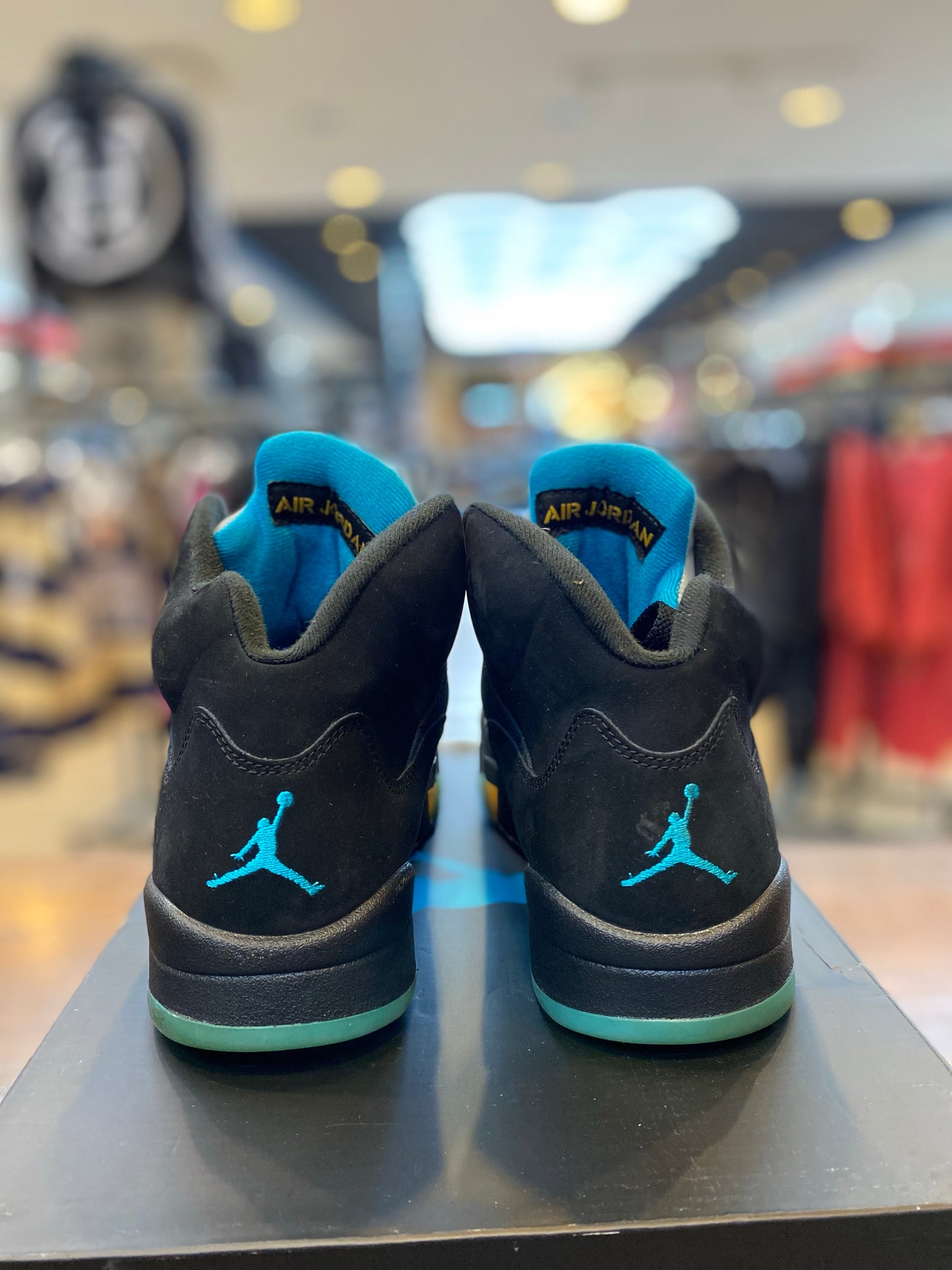 Jordan 5 Retro Aqua PRE-OWNED