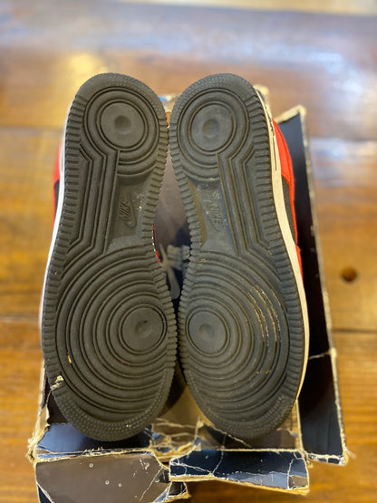 Nike Air Force 1 Bred PRE-OWNED