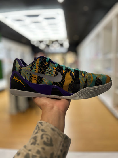 Nike Kobe 9 EM Low Unleashed PRE-OWNED