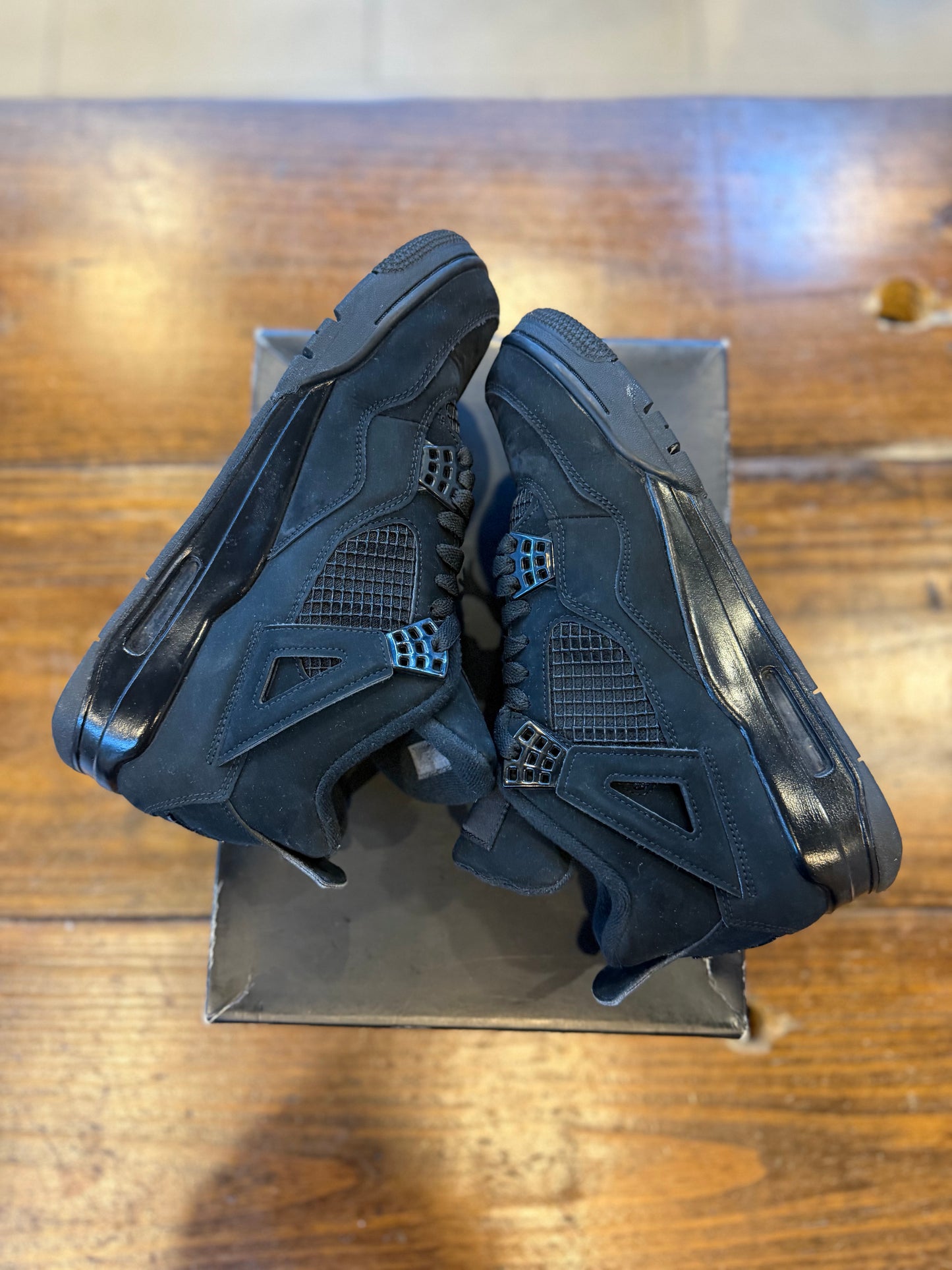 Jordan 4 Retro Black Cat (2020) PRE-OWNED