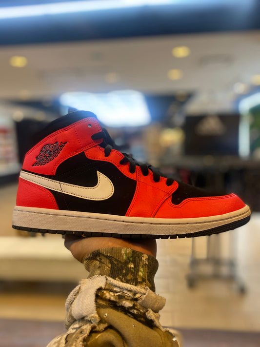 Jordan 1 Mid Infrared 23 PRE-OWNED