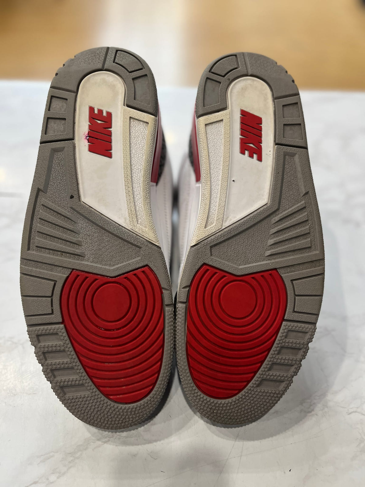Jordan 3 Retro Fire Red (2022) PRE-OWNED