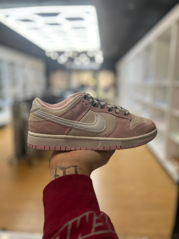 Nike Dunk Low LX Pink Foam (Women's) PRE-OWNED