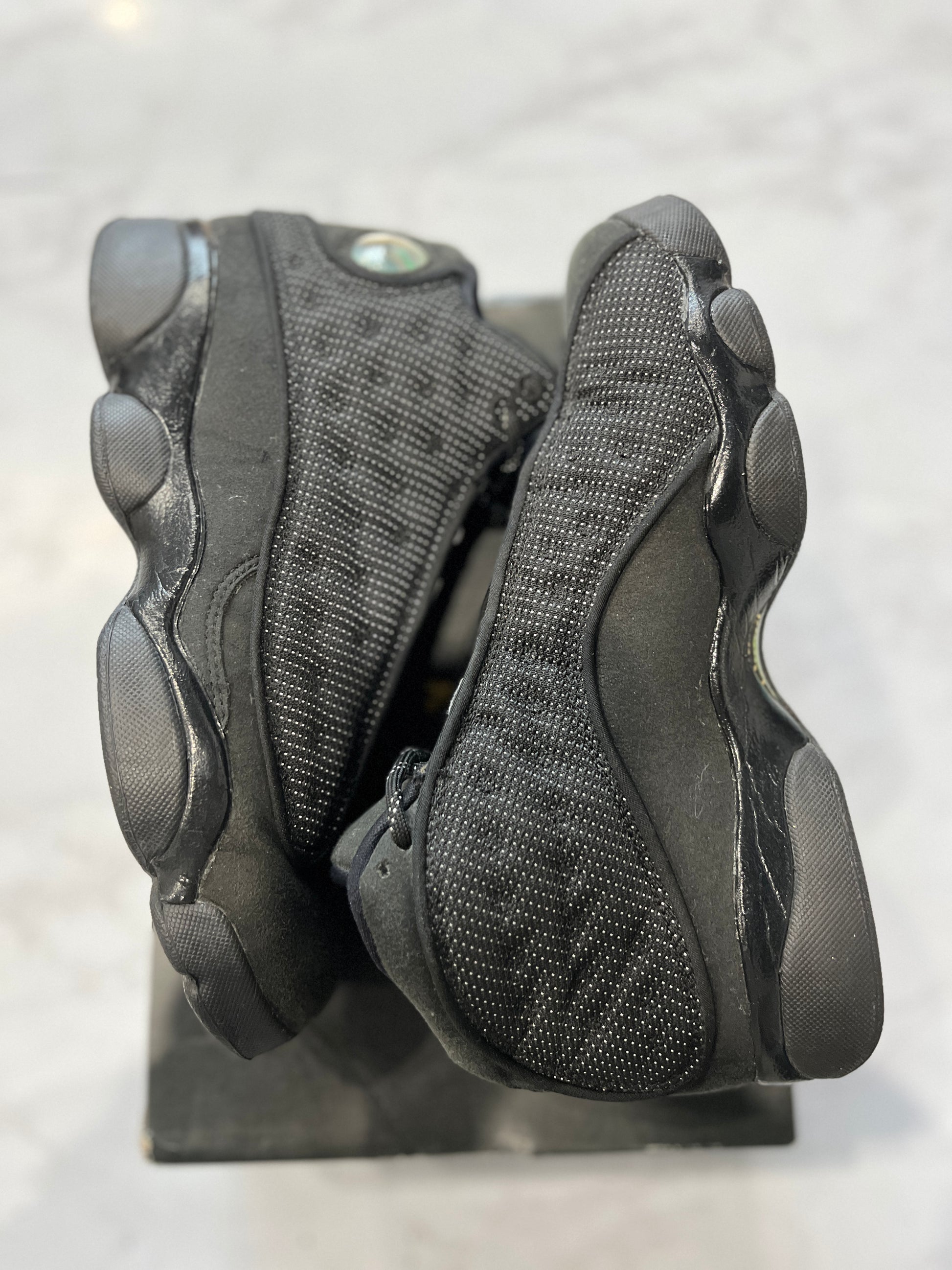 Jordan 13 Retro Black Cat (GS) PRE-OWNED