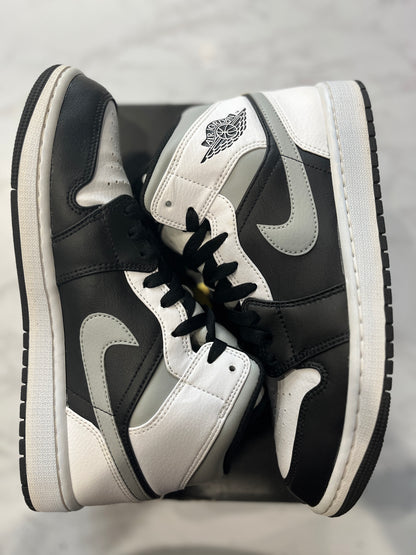 Jordan 1 Mid White Shadow PRE-OWNED