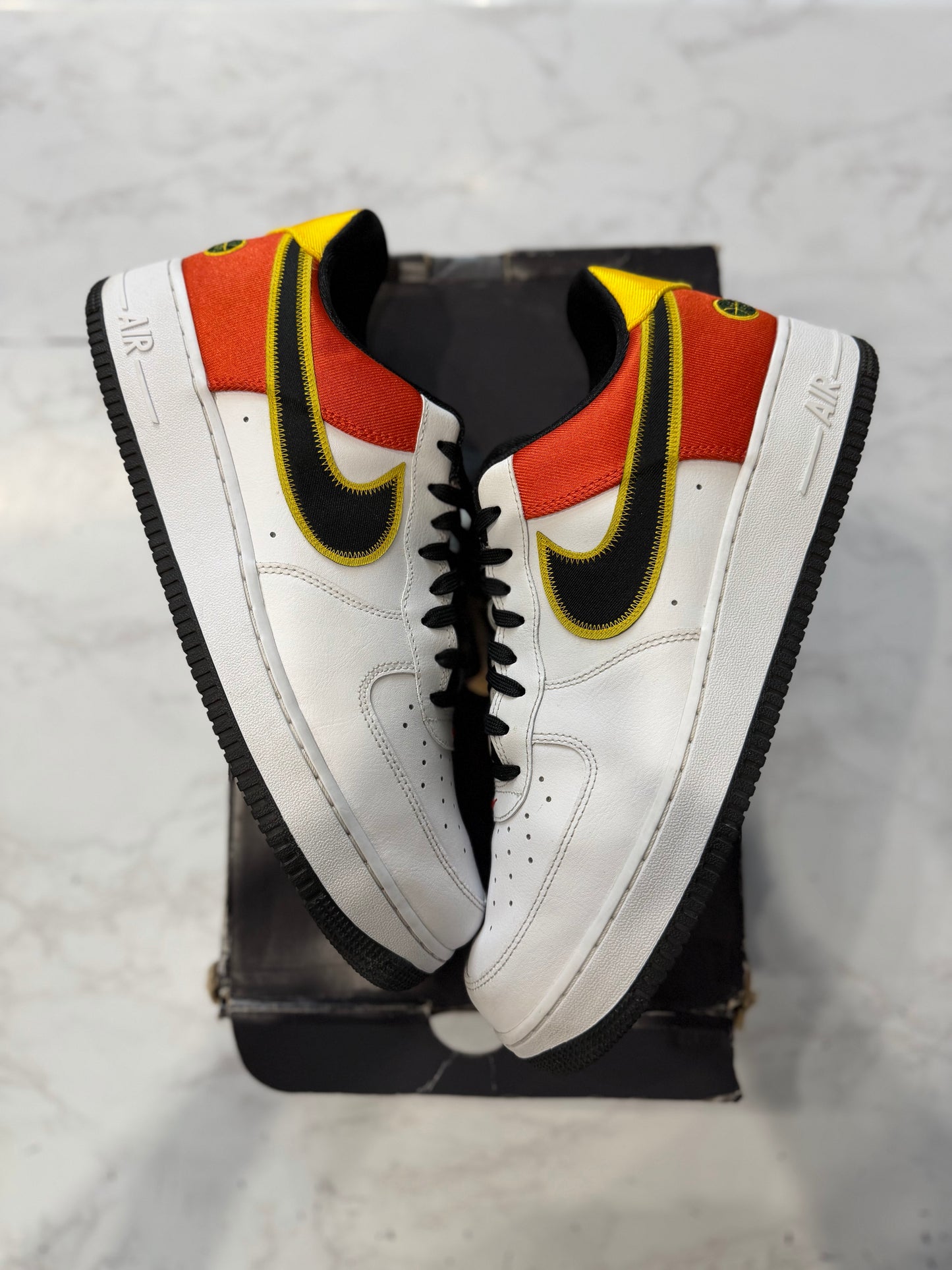 Nike Air Force 1 Low Raygun PRE-OWNED