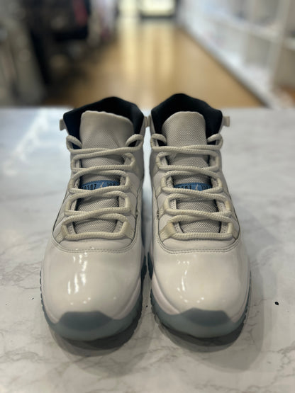 Jordan 11 Retro Legend Blue (2024) PRE-OWNED