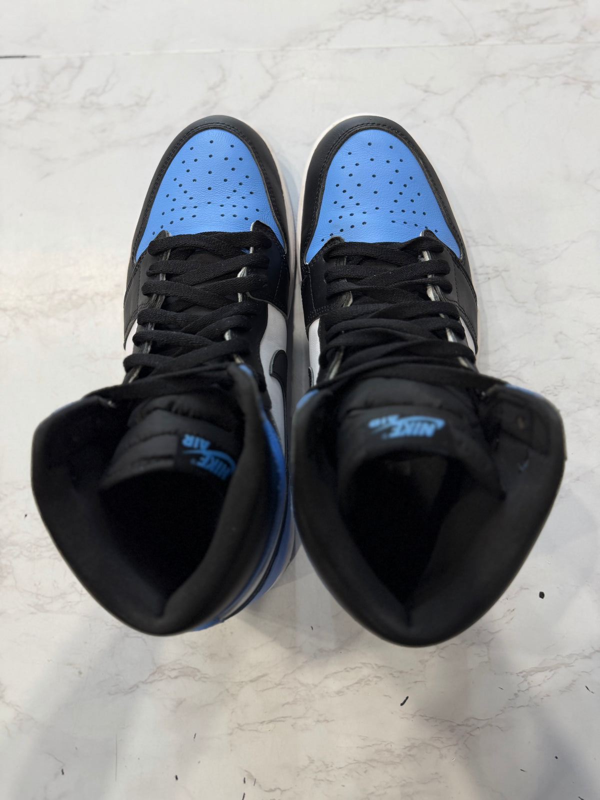 Jordan 1 Retro High OG UNC Toe PRE-OWNED