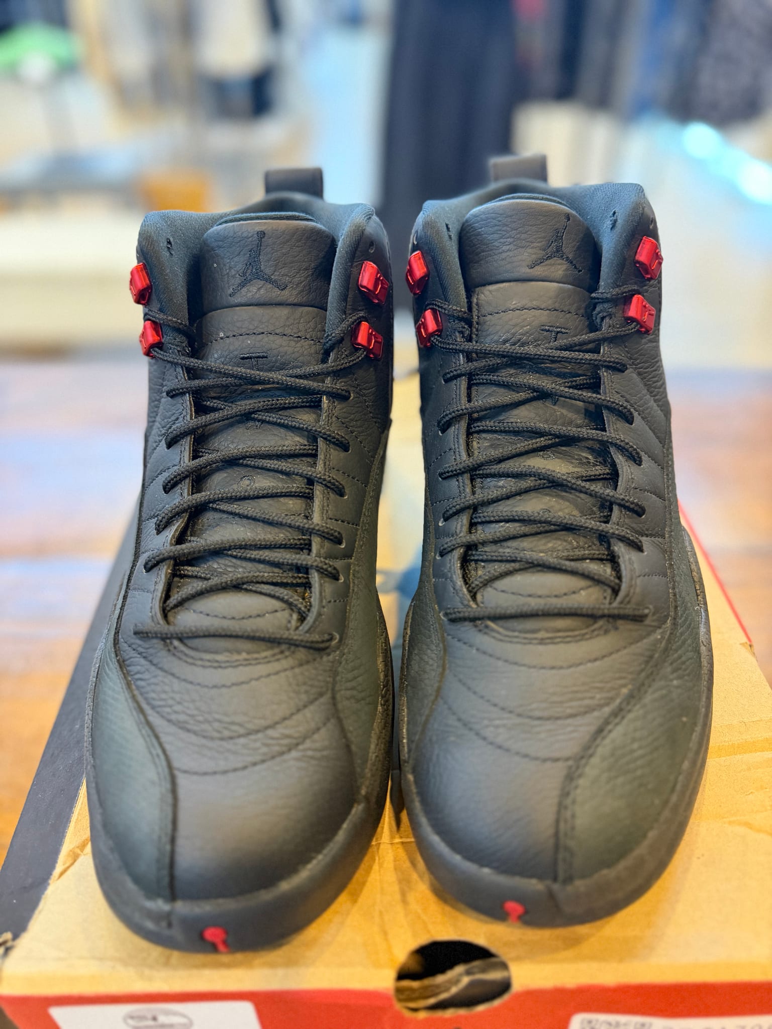 Jordan 12 Retro Bloodline PRE-OWNED