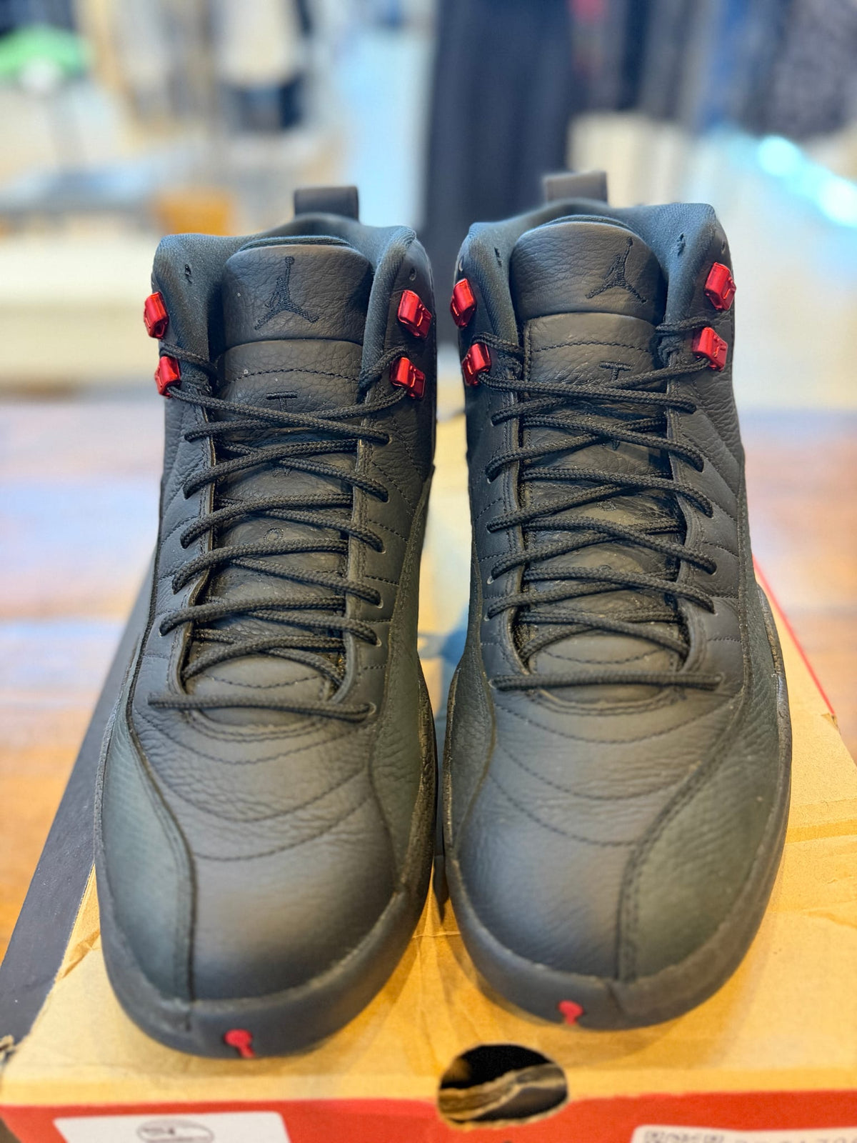 Jordan 12 Retro Bloodline PRE-OWNED