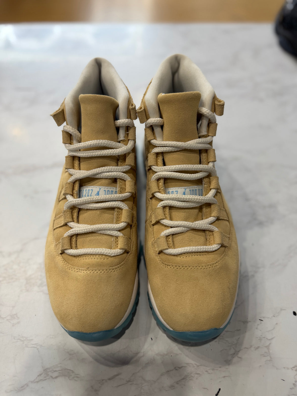 Jordan 11 Retro H-Town PRE_OWNED