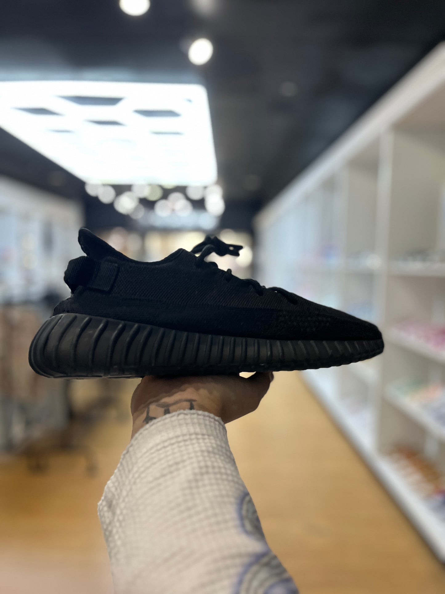 adidas Yeezy Boost 350 V2 Onyx PRE-OWNED