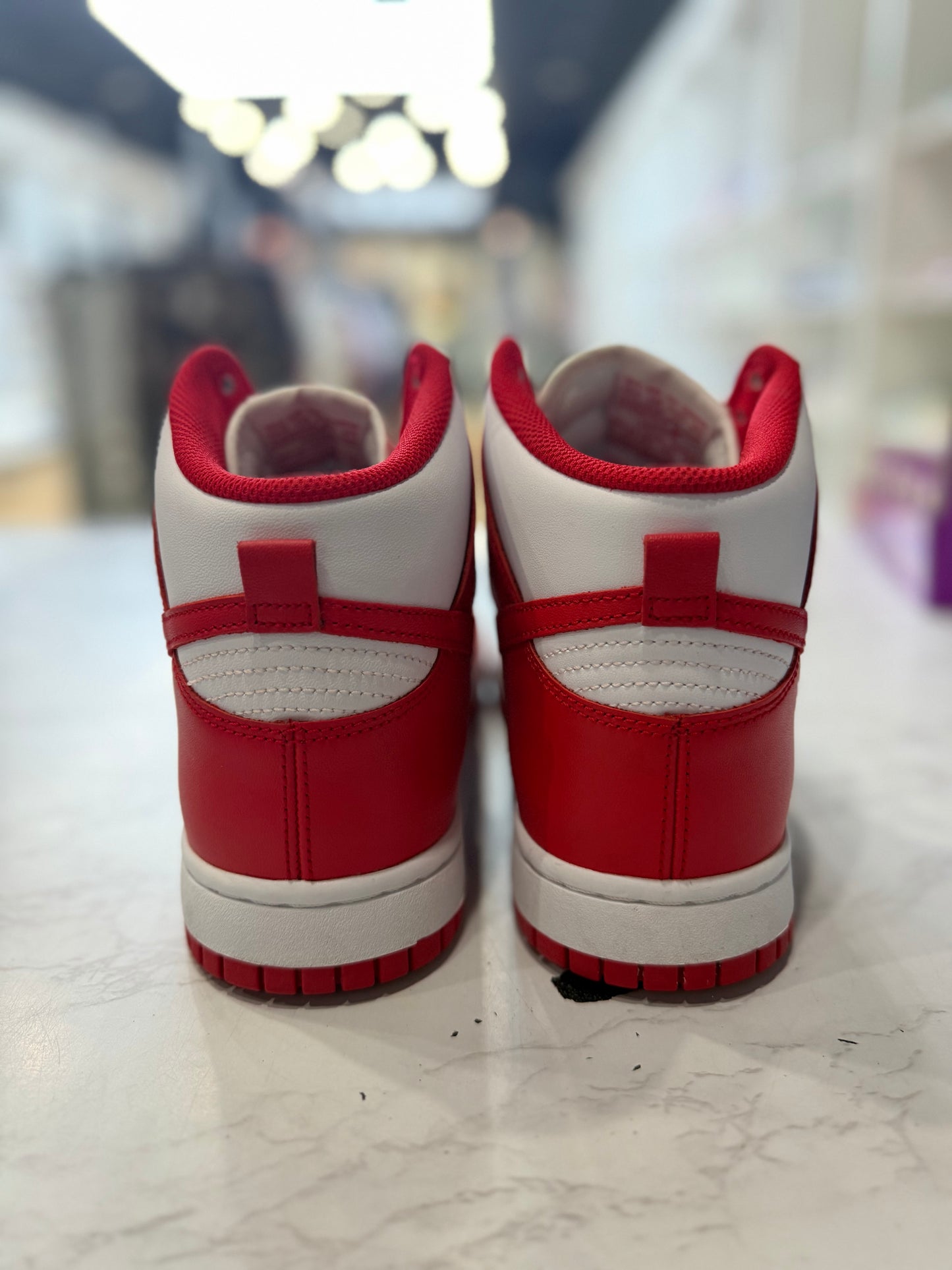 Nike Dunk High Championship White Red PRE-OWNED