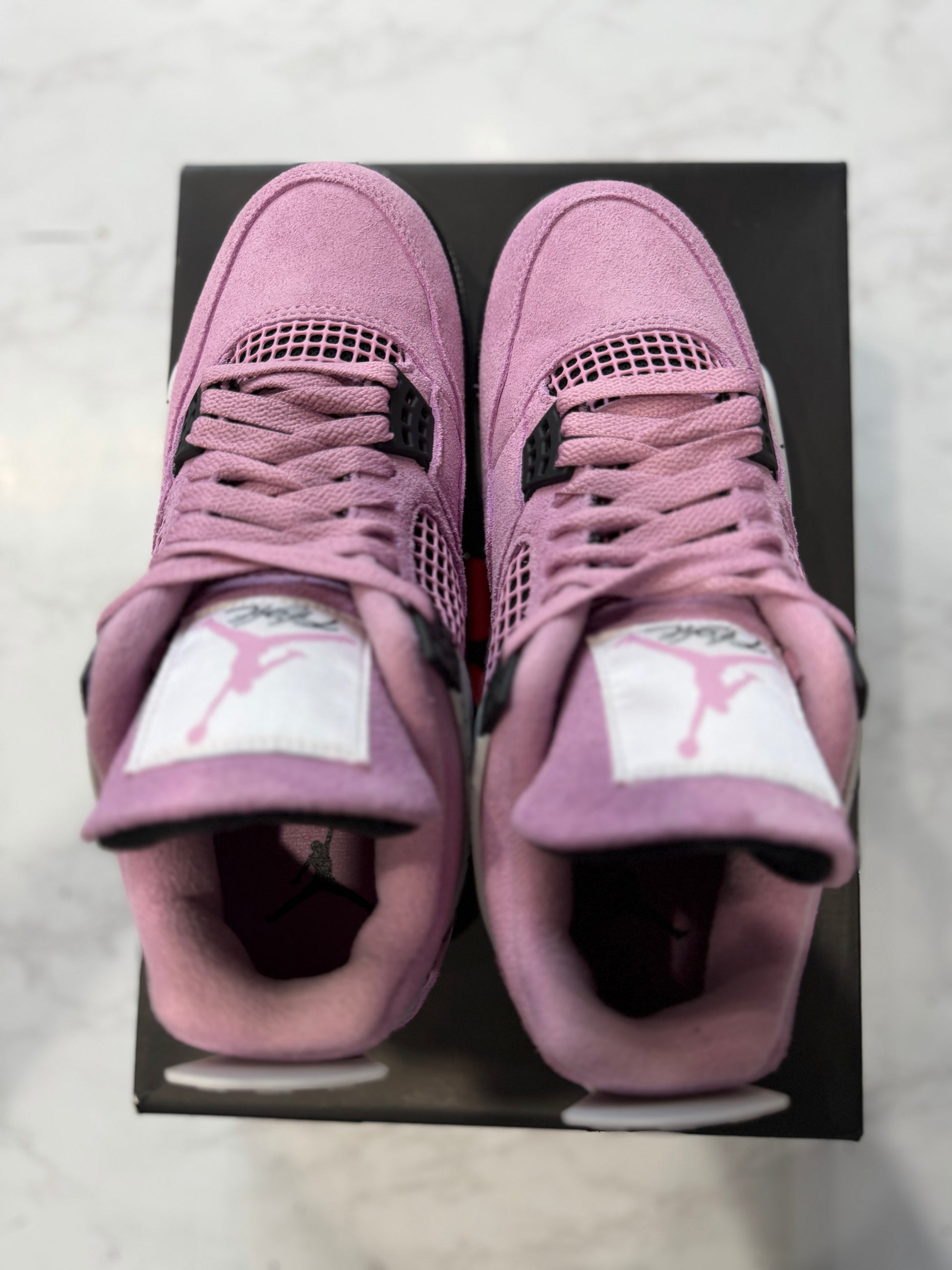 Jordan 4 Retro Orchid (Women's) PRE-OWNED