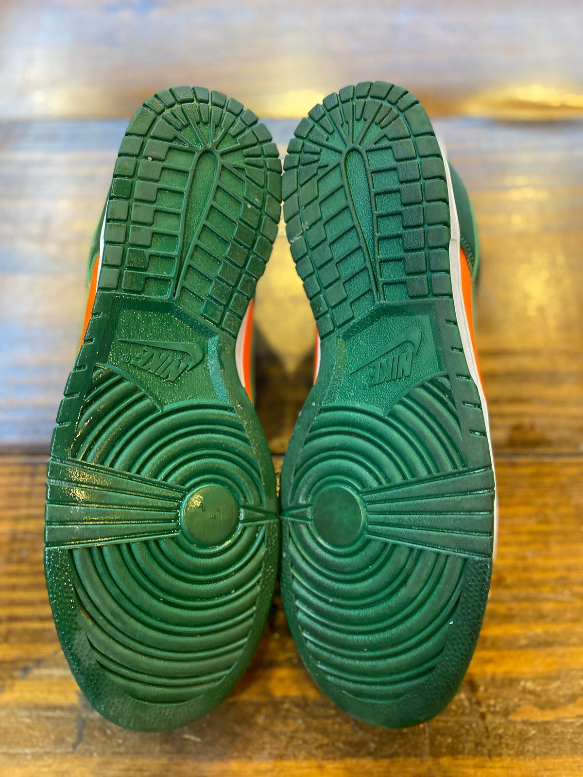Nike Dunk Low Retro Miami Hurricanes PRE-OWNED