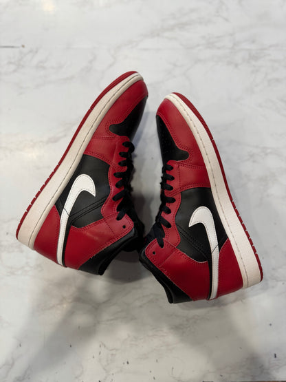 Jordan 1 Mid Gym Red Black White (2024) PRE-OWNED