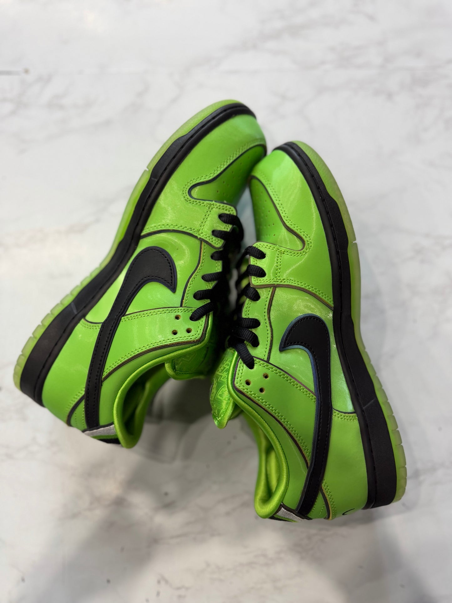 Nike SB Dunk Low The Powerpuff Girls Buttercup PRE-OWNED
