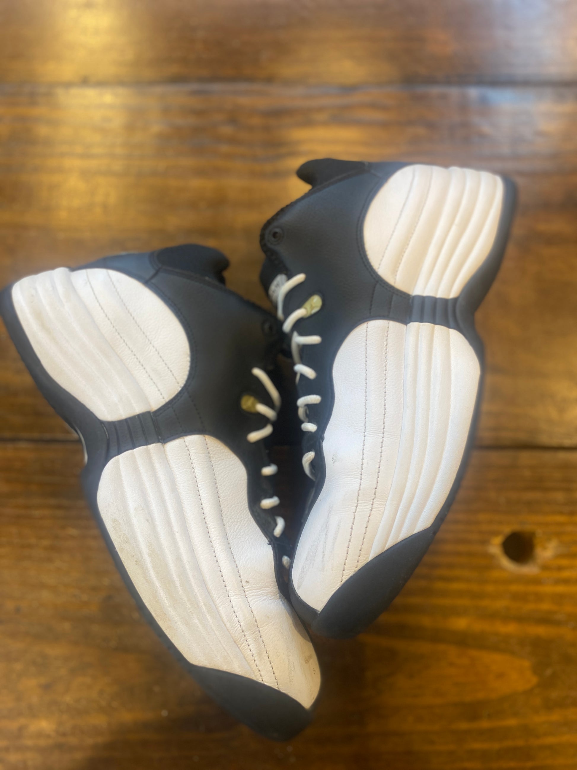 Jordan Jumpman Team 1 White Black Gold PRE-OWNED