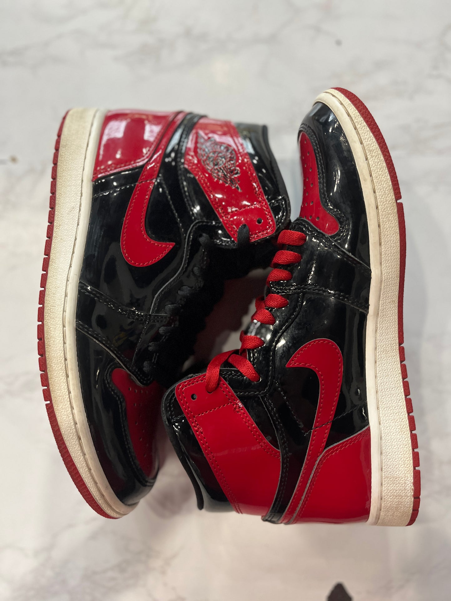 Jordan 1 Retro High OG Patent Bred PRE-OWNED