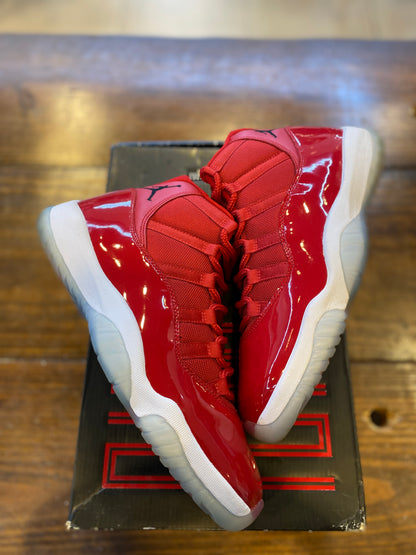 Jordan 11 Retro Win Like 96 PRE-OWNED