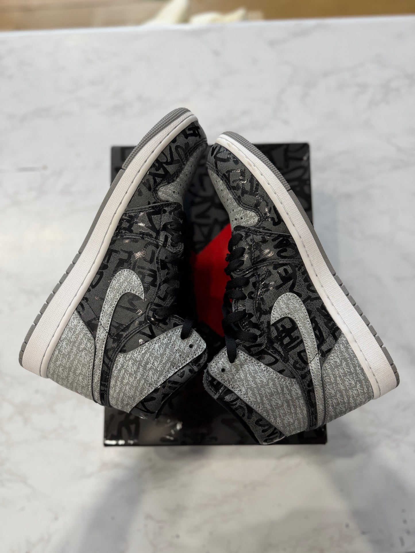 Jordan 1 Retro High OG Rebellionaire PRE-OWNED