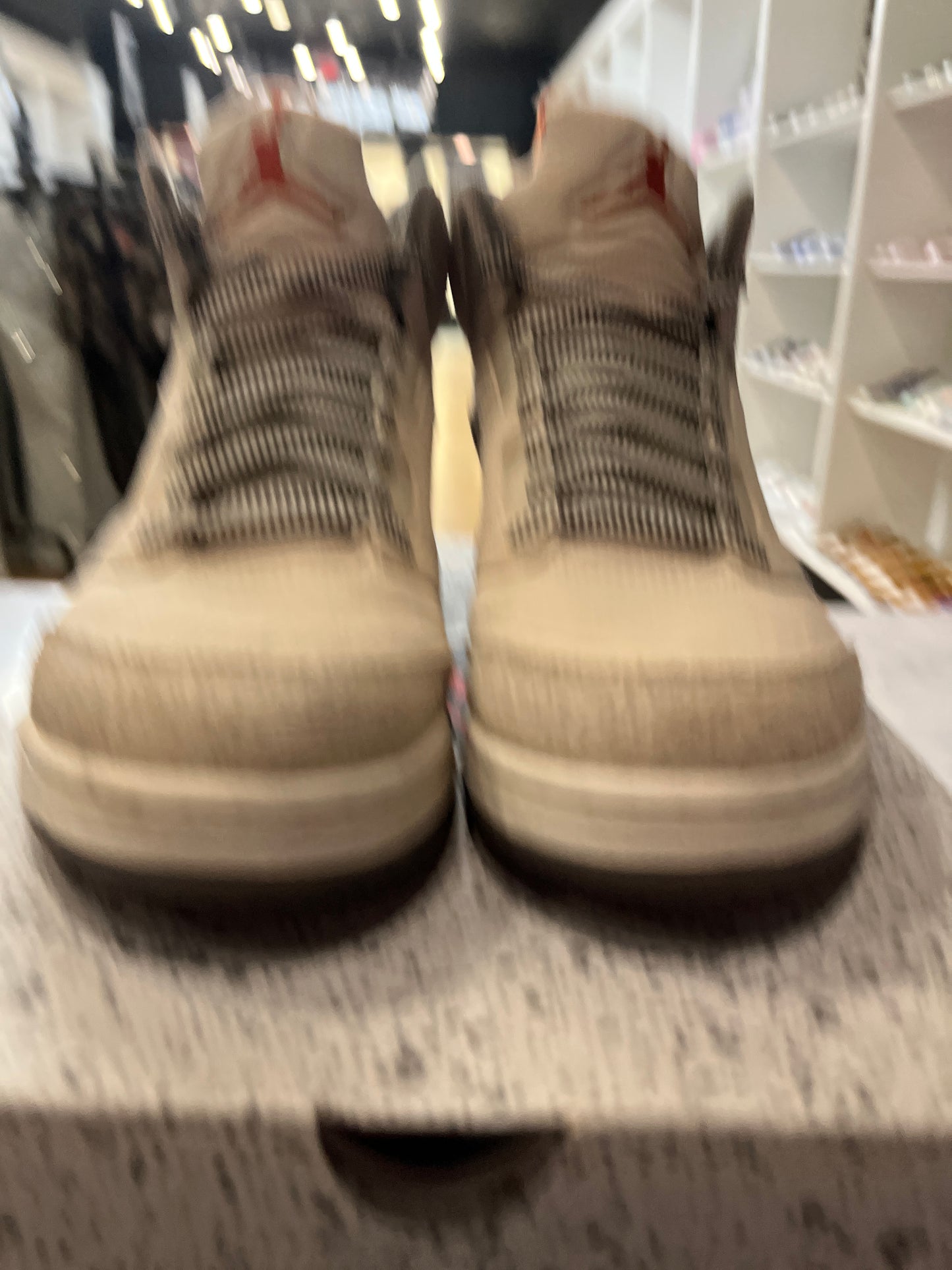 Jordan 5 Retro SE Craft Light Orewood Brown PRE-OWND