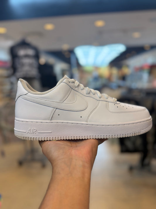 Nike Air Force 1 Low '07 White PRE-OWNED