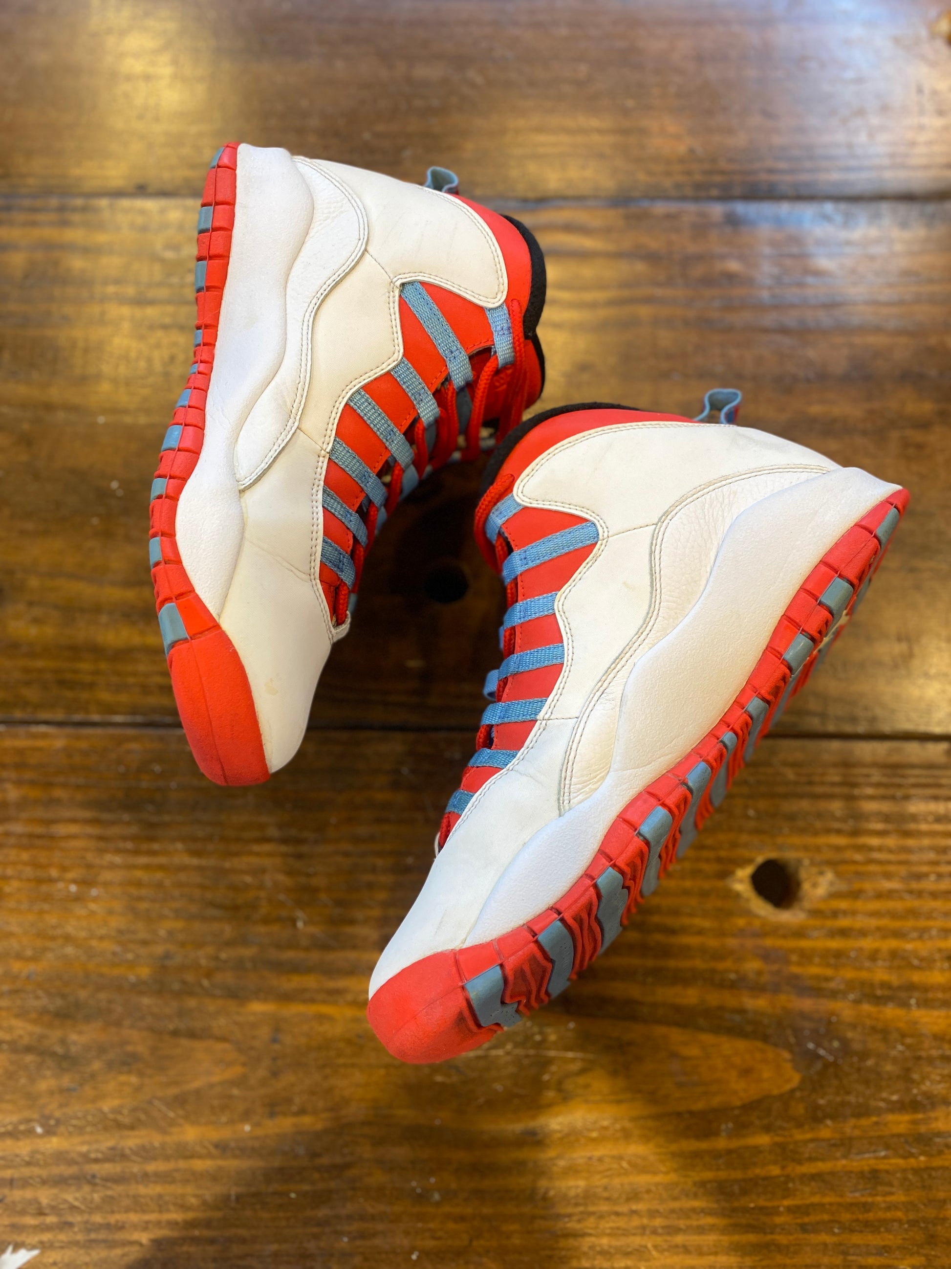 Jordan 10 Retro Chicago Flag PRE-OWNED