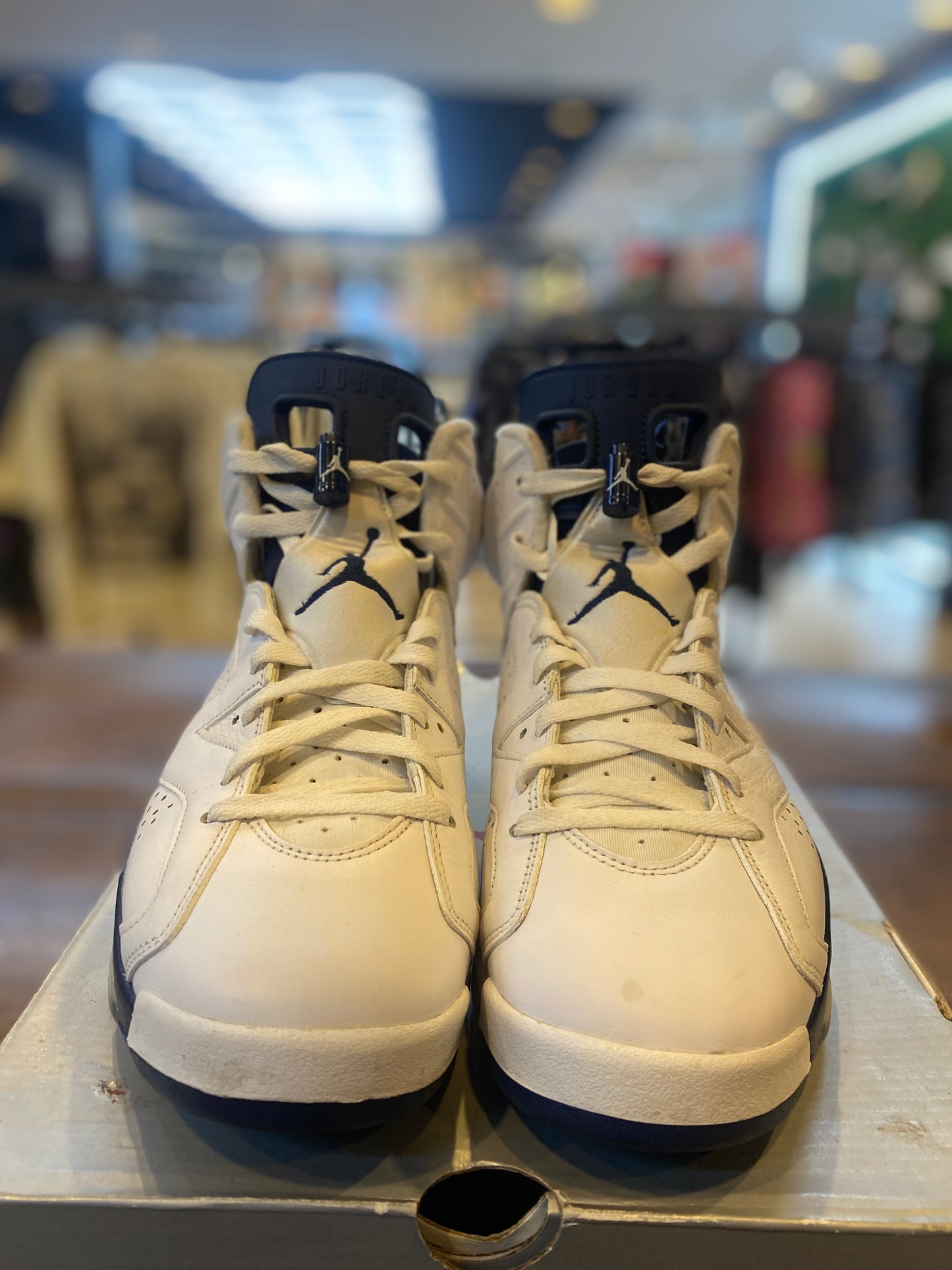 Jordan 6 Retro Midnight Navy (2022) PRE-OWNED