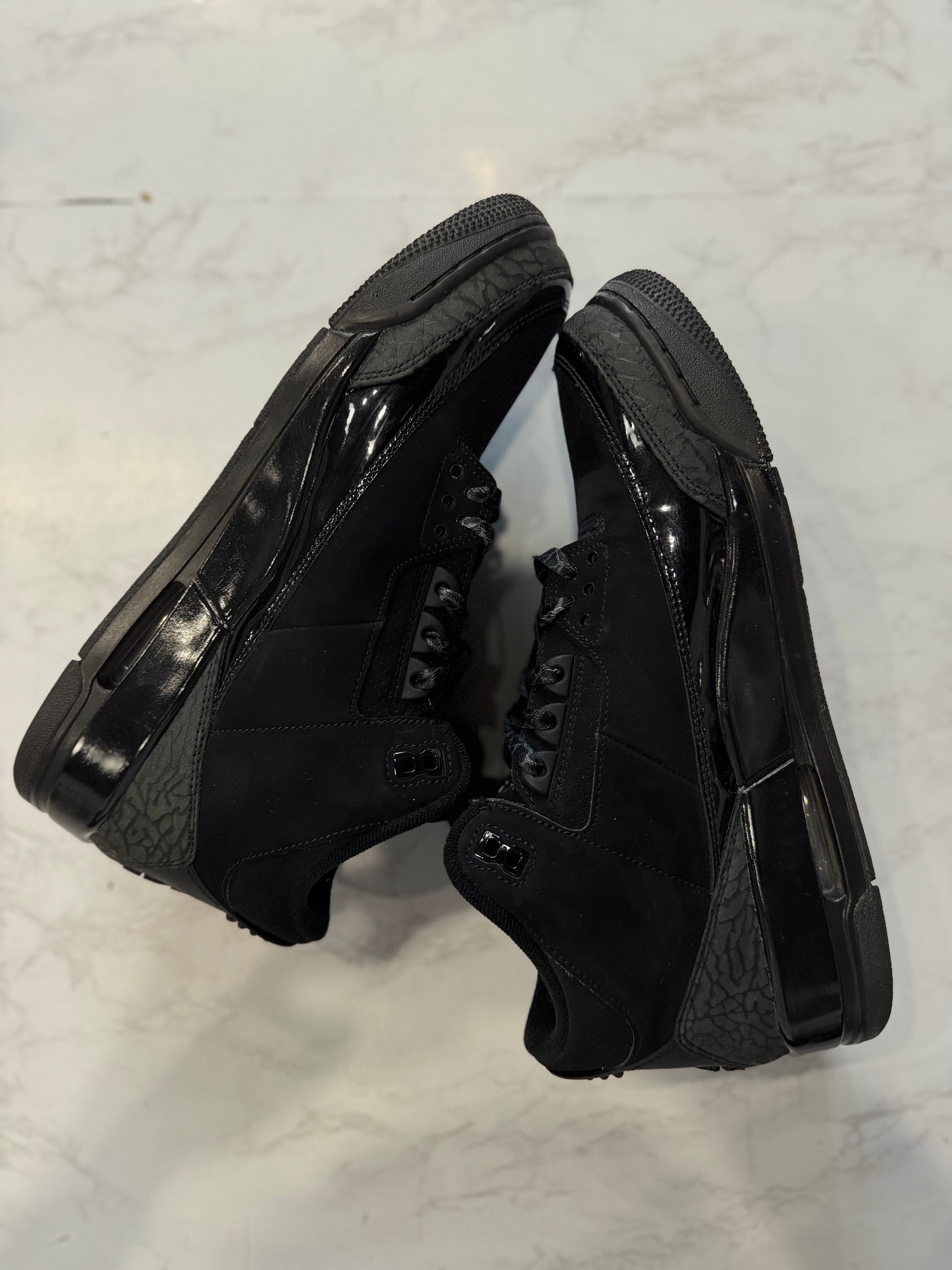 Jordan 3 Retro Black Cat (2025) PRE-OWNED