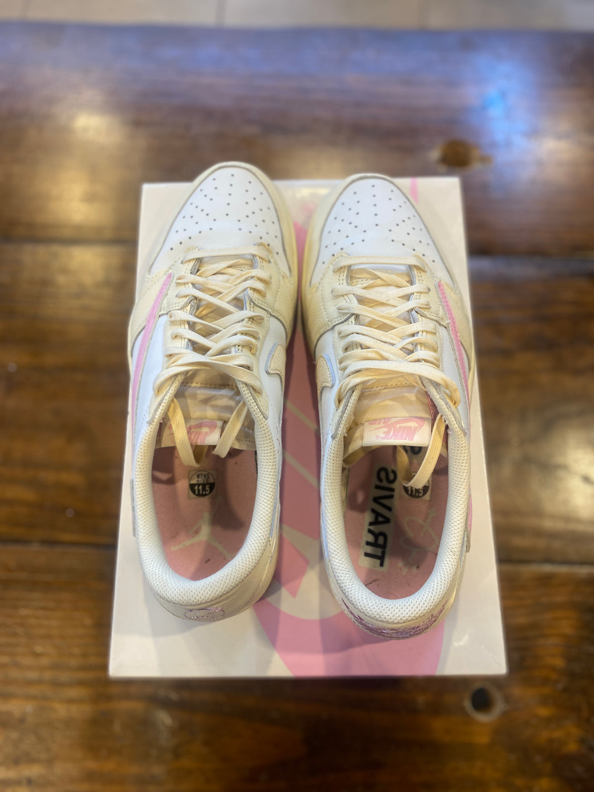 Jordan 1 Retro Low OG SP Travis Scott Shy Pink PRE-OWNED