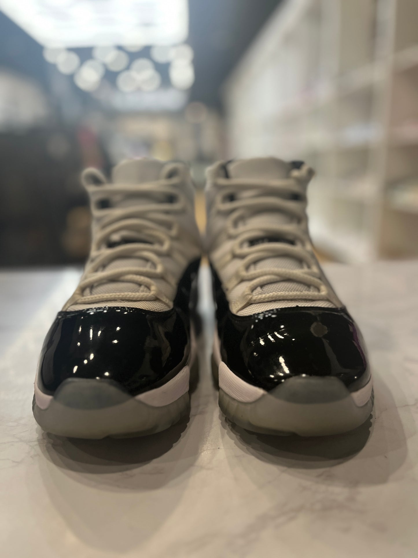 Jordan 11 Retro Concord (2018) PRE-OWNED