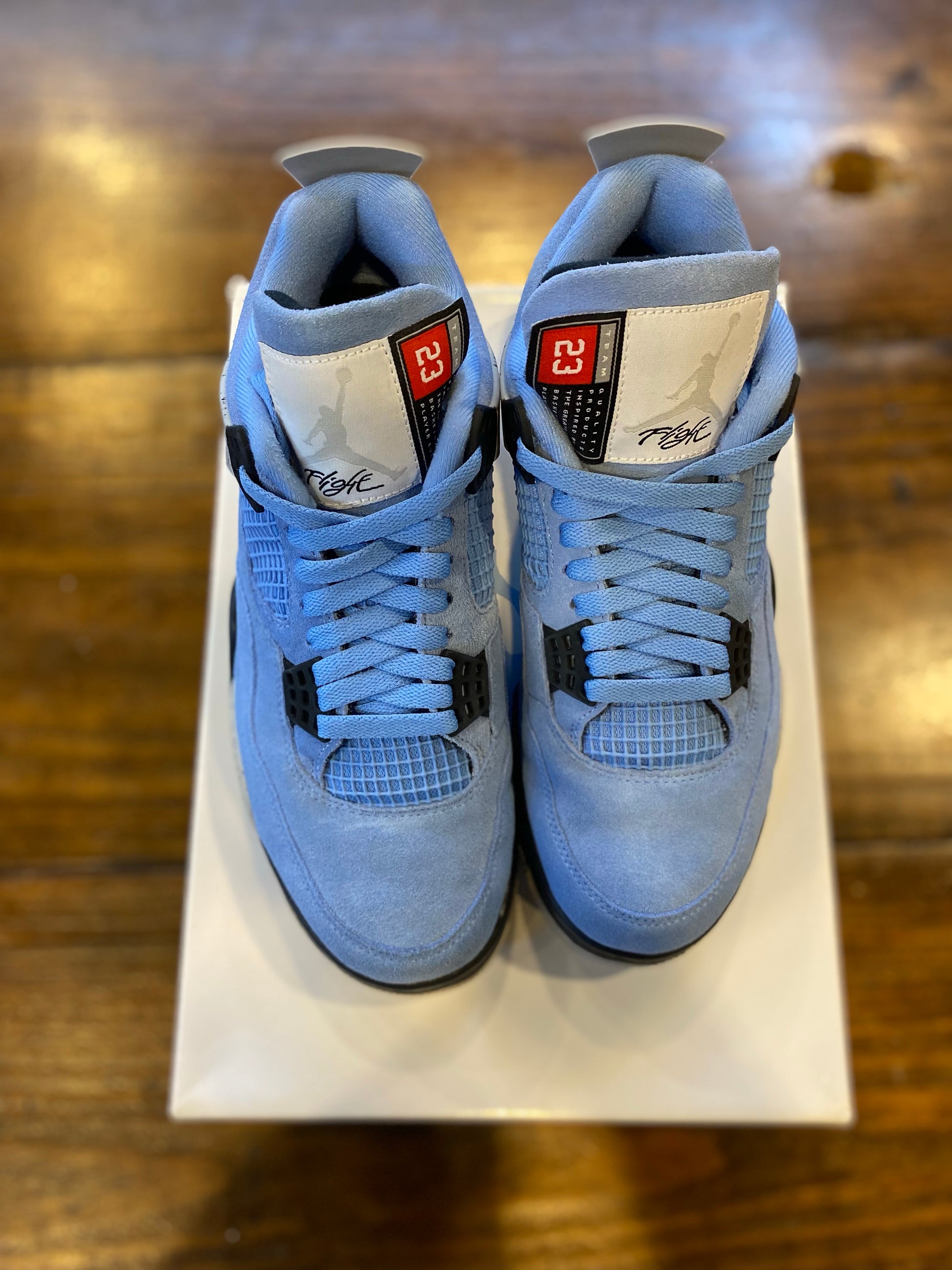 Jordan 4 Retro University Blue PRE-OWNED