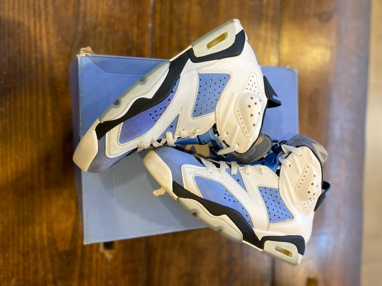 Jordan 6 Retro UNC White PRE-OWNED