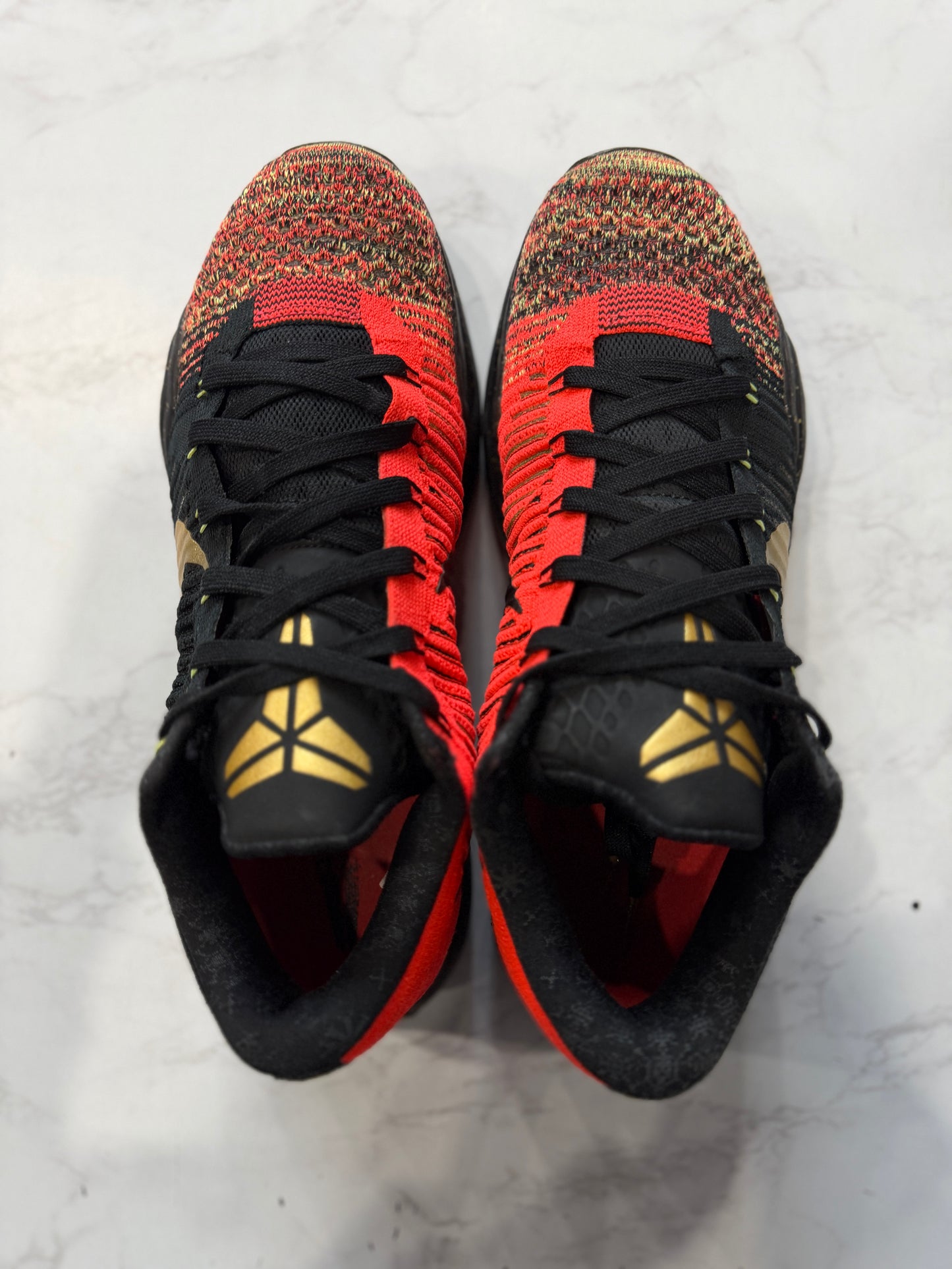 Nike Kobe 10 Elite Christmas PRE-OWNED