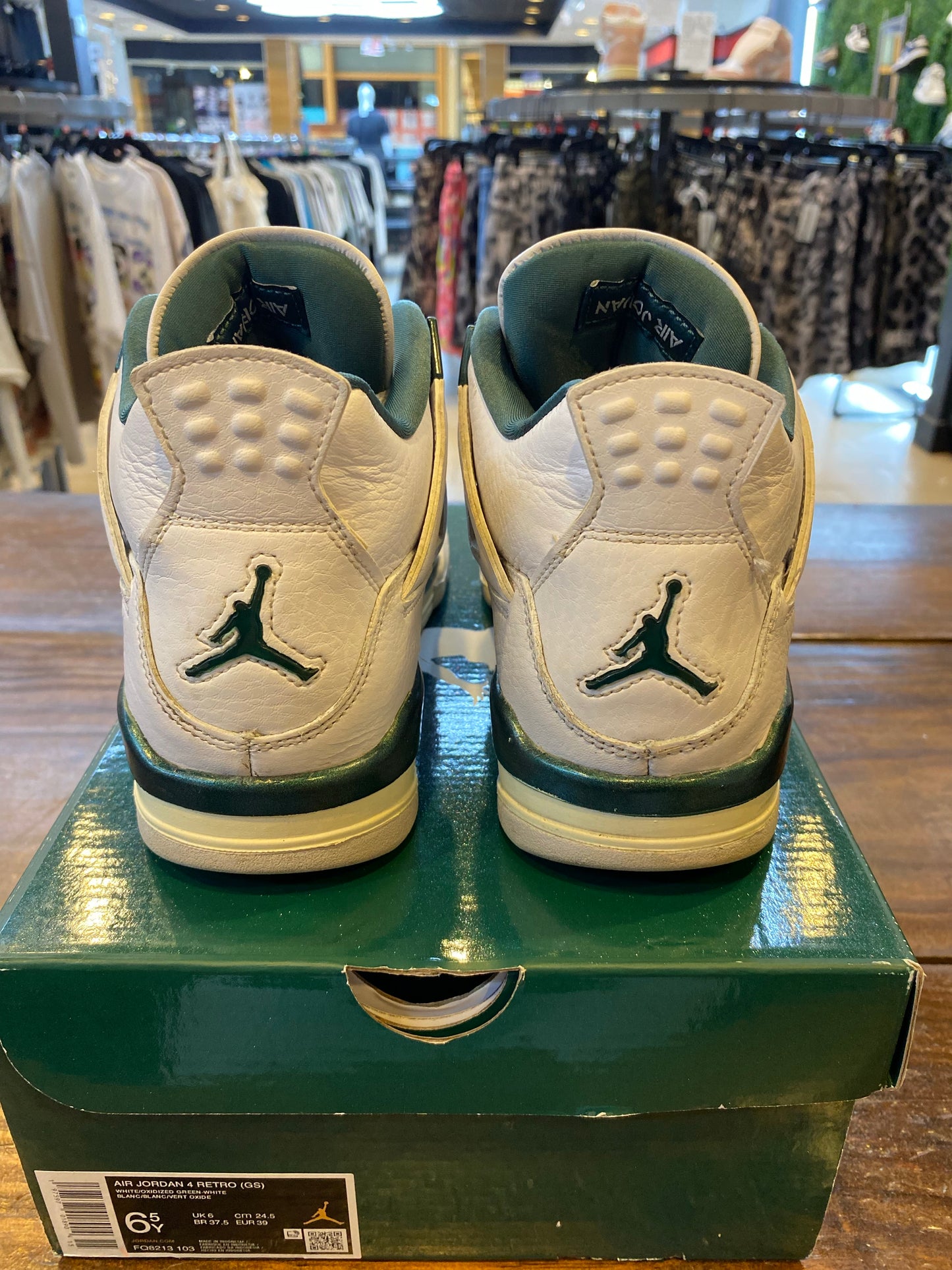 Jordan 4 Retro Oxidized Green (GS) PRE-OWNED