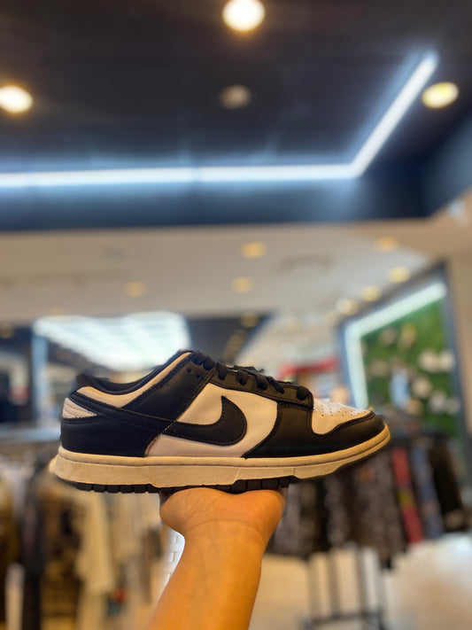 Nike Dunk Low Retro White Black Panda PRE-OWNED