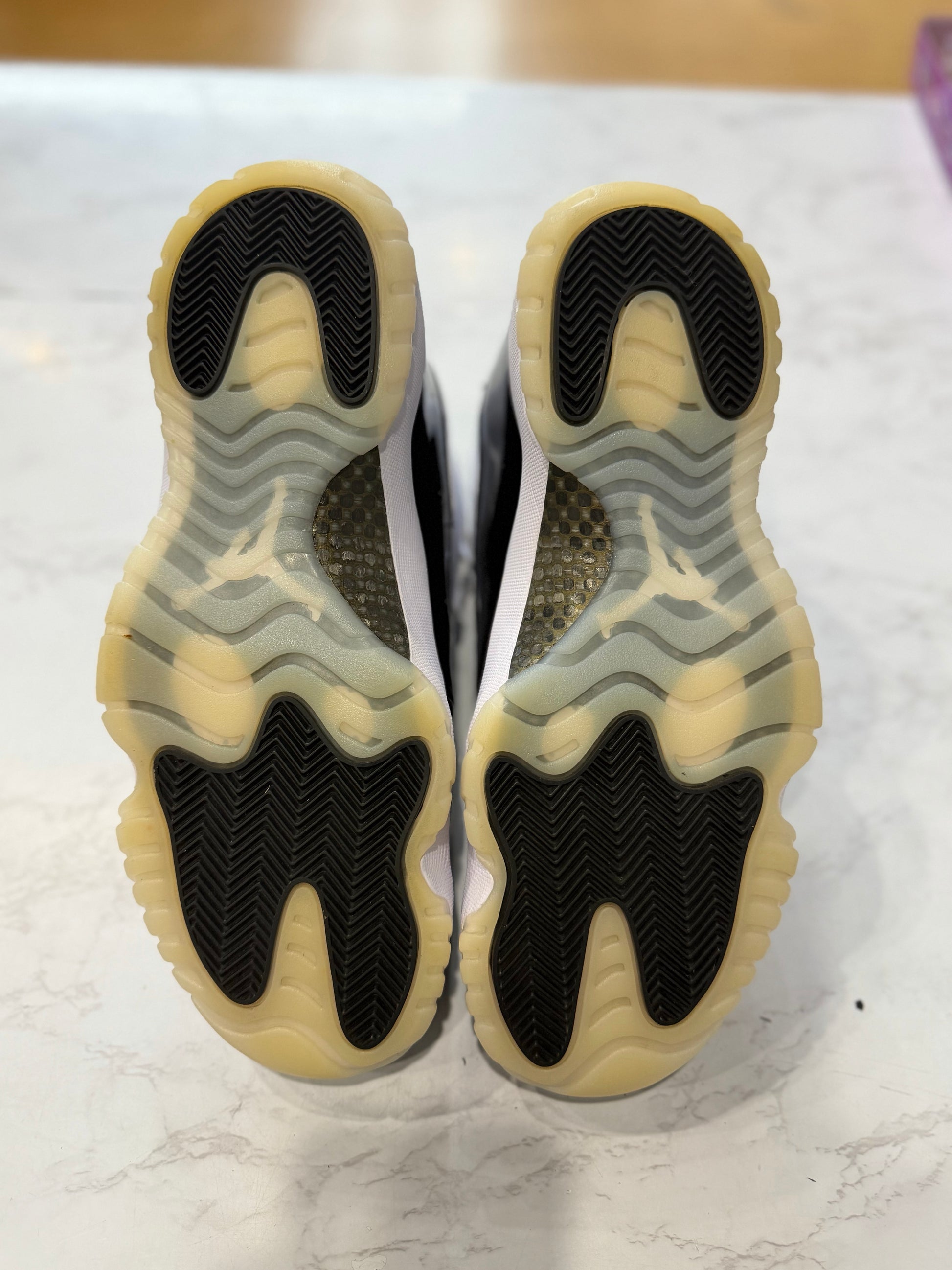 Jordan 11 Retro DMP Gratitude (2023) PRE-OWNED