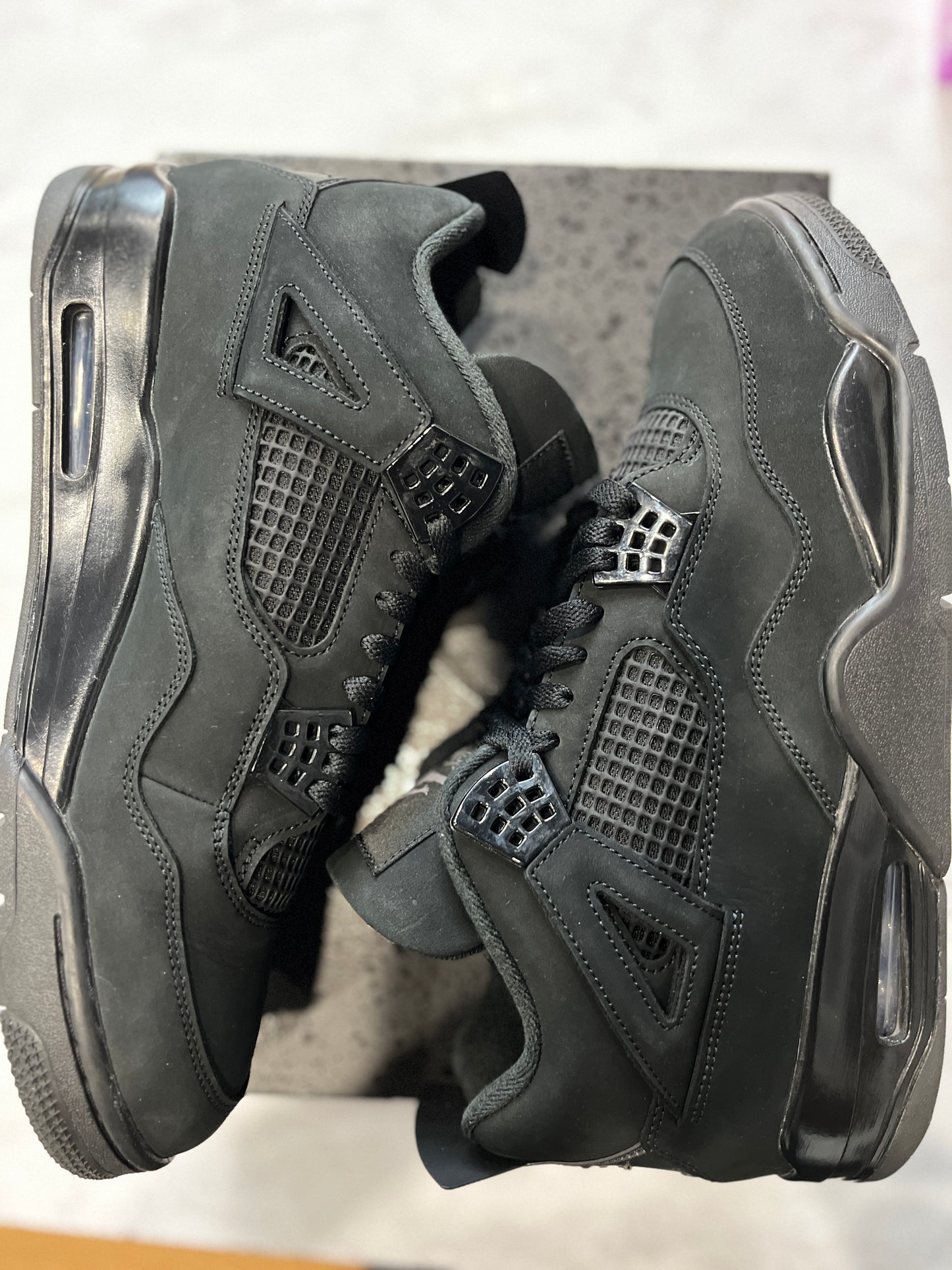 Jordan 4 Retro Black Cat (2025) PRE-OWNED