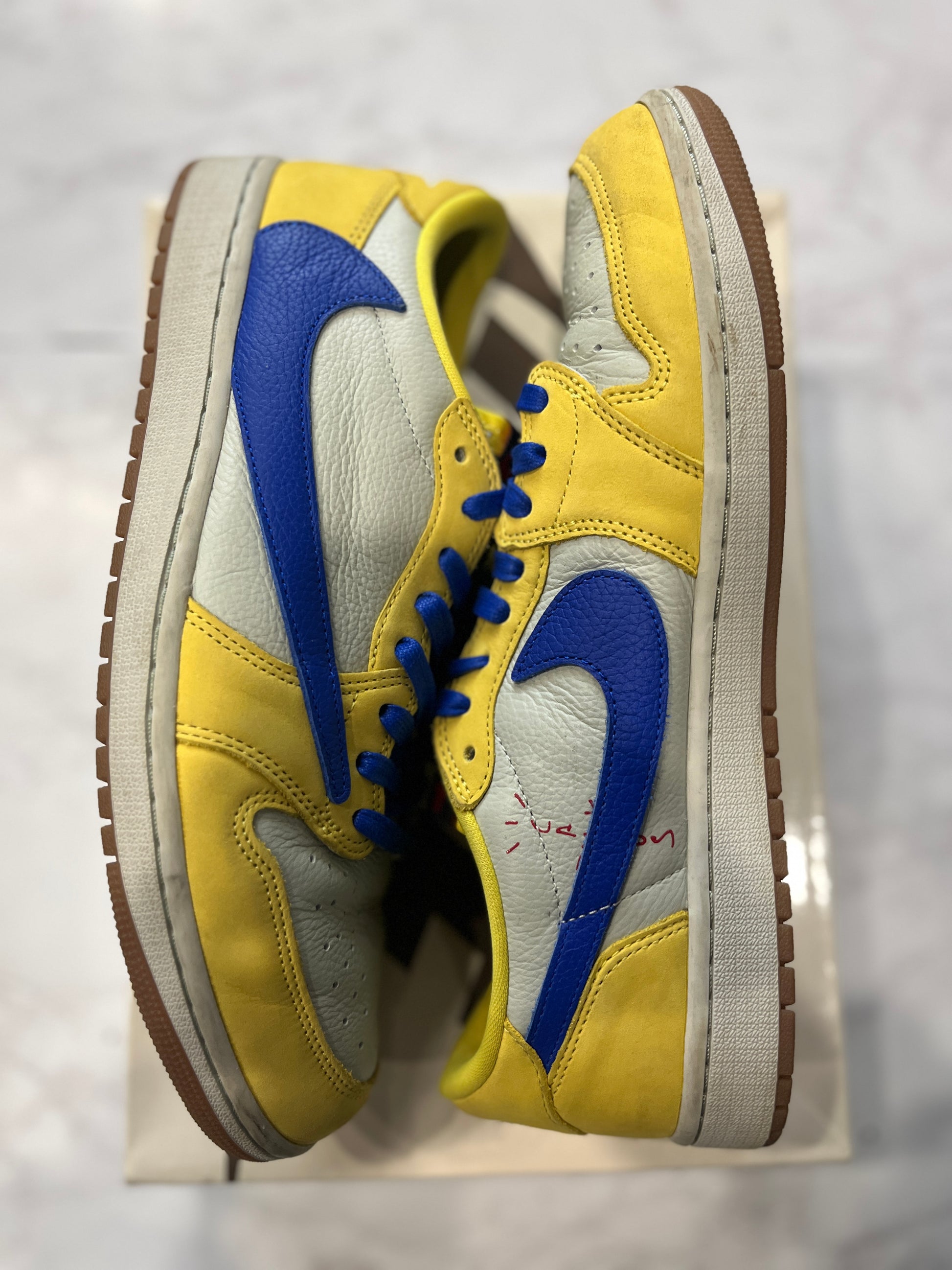 Jordan 1 Retro Low OG SP Travis Scott Canary (Women's) PRE-OWNED