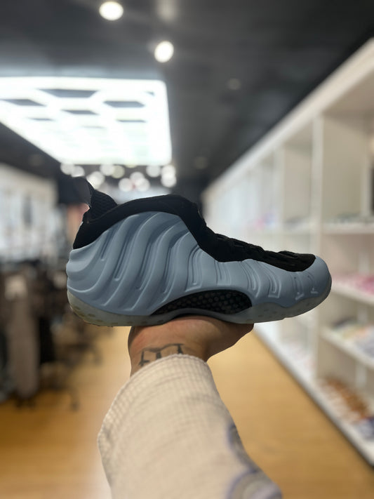 Nike Air Foamposite One Psychic Blue PRE-OWNED