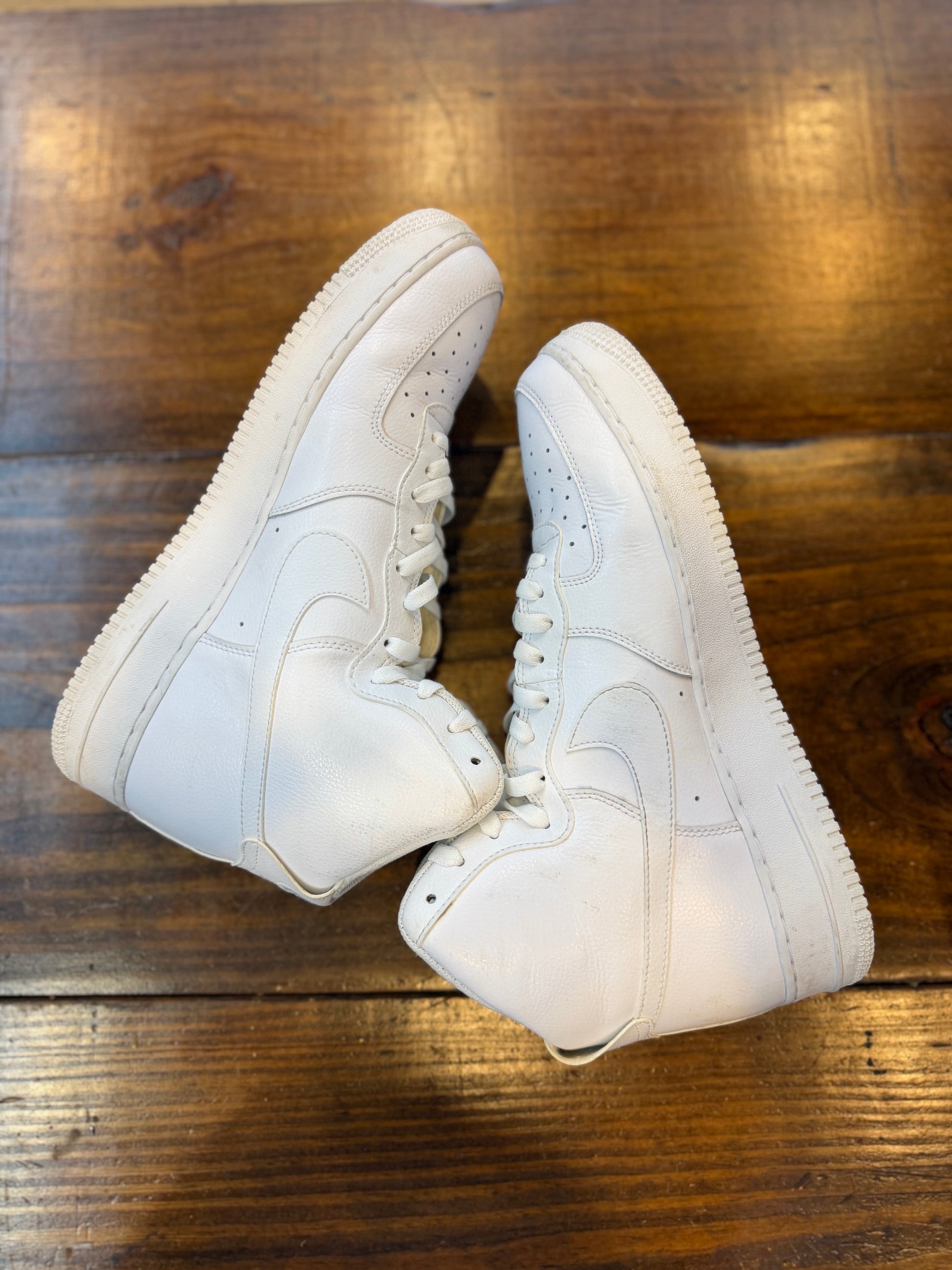 Nike Air Force 1 High White PRE-OWNED