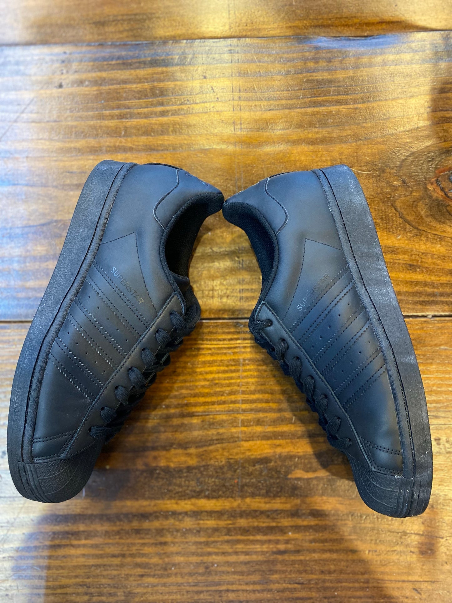 adidas Superstar All Black PRE-OWNED