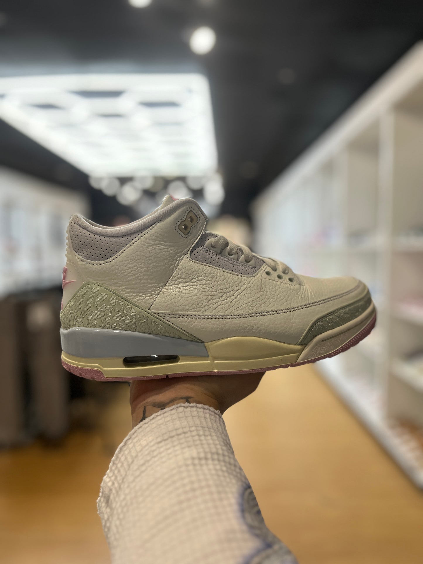 Jordan 3 Retro Spring Is In The Air PRE-OWNED