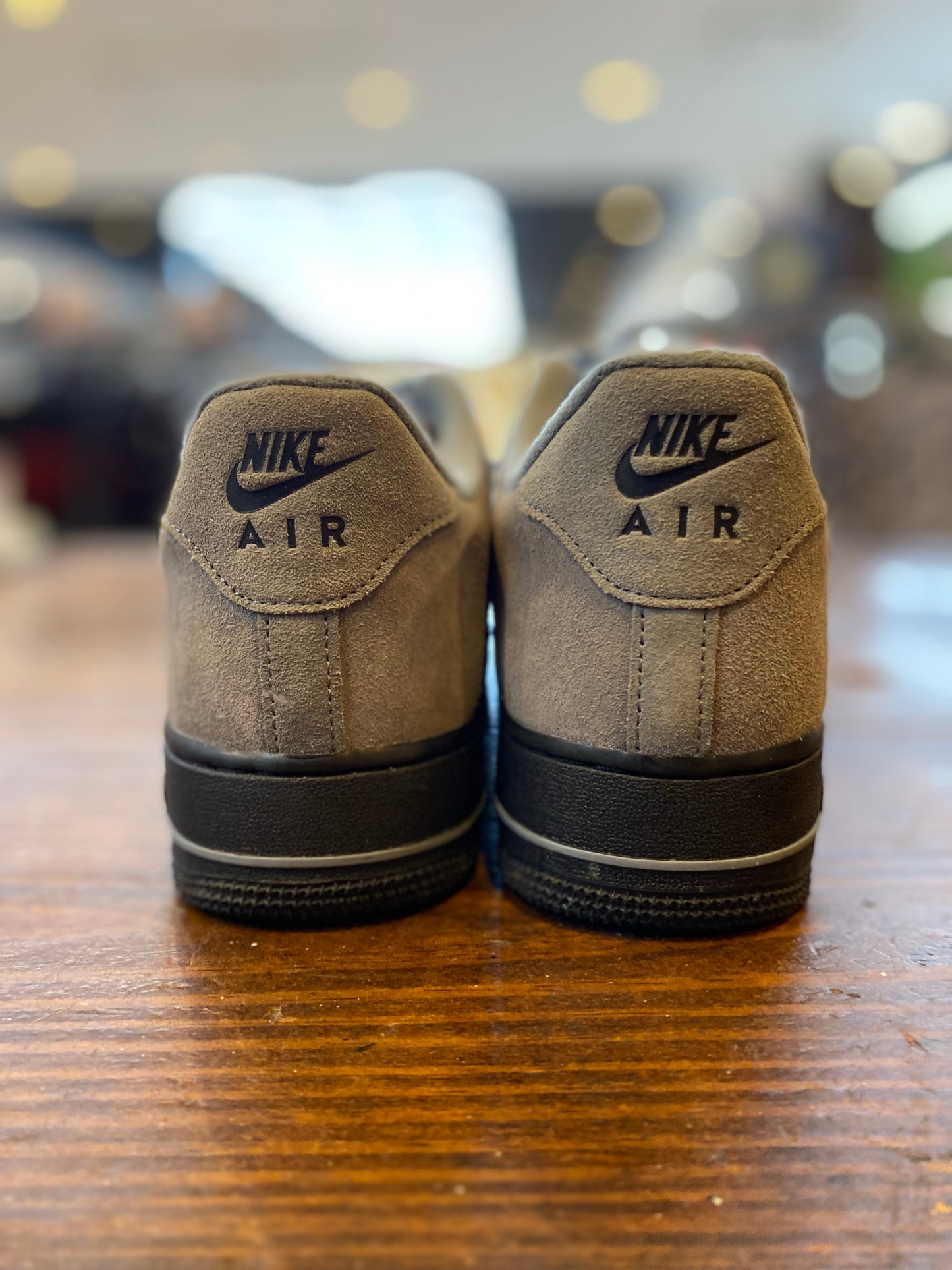 Nike Air Force 1 '07 Low Jewel Cool Grey Black PRE-OWNED