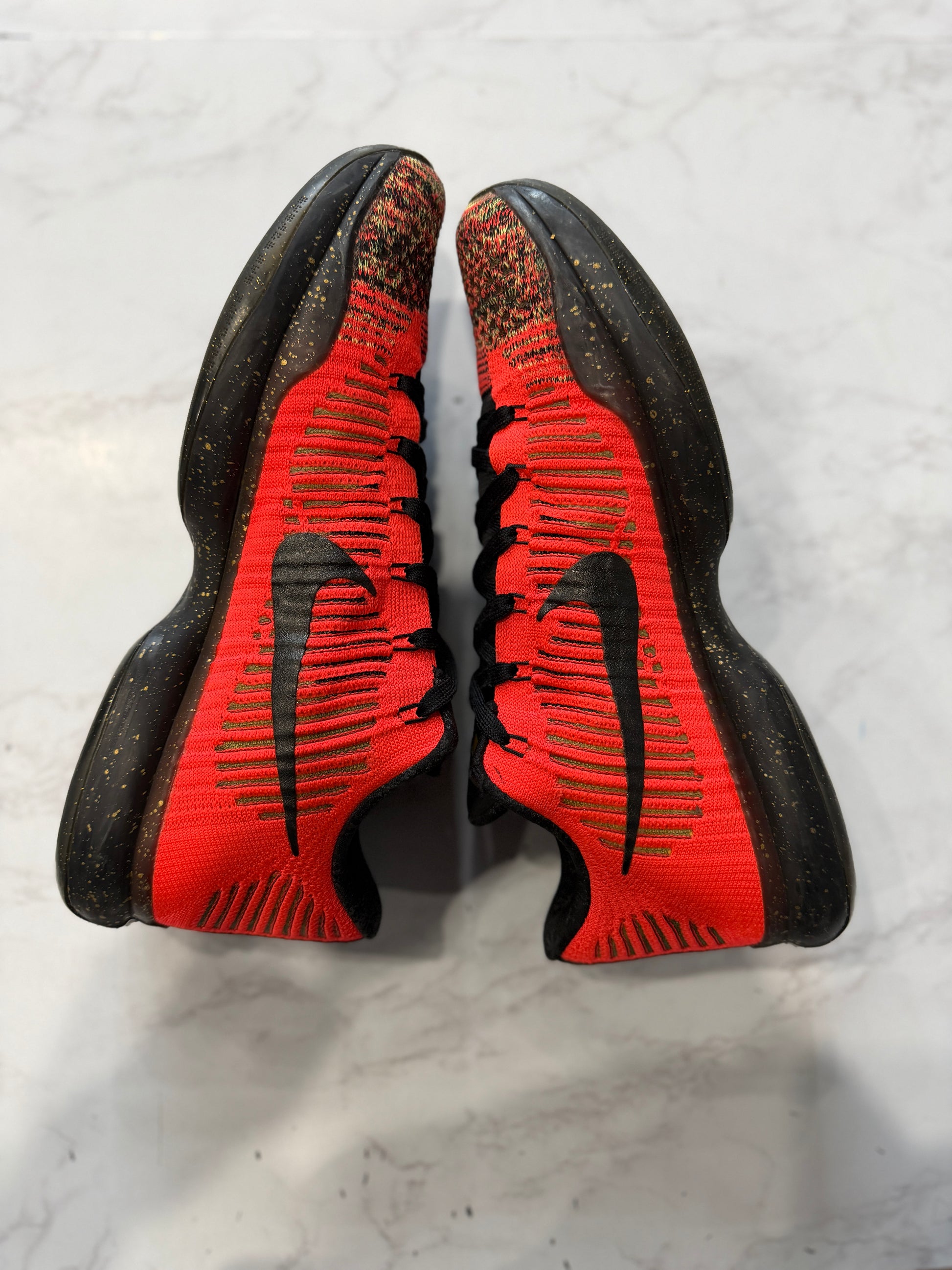 Nike Kobe 10 Elite Christmas PRE-OWNED