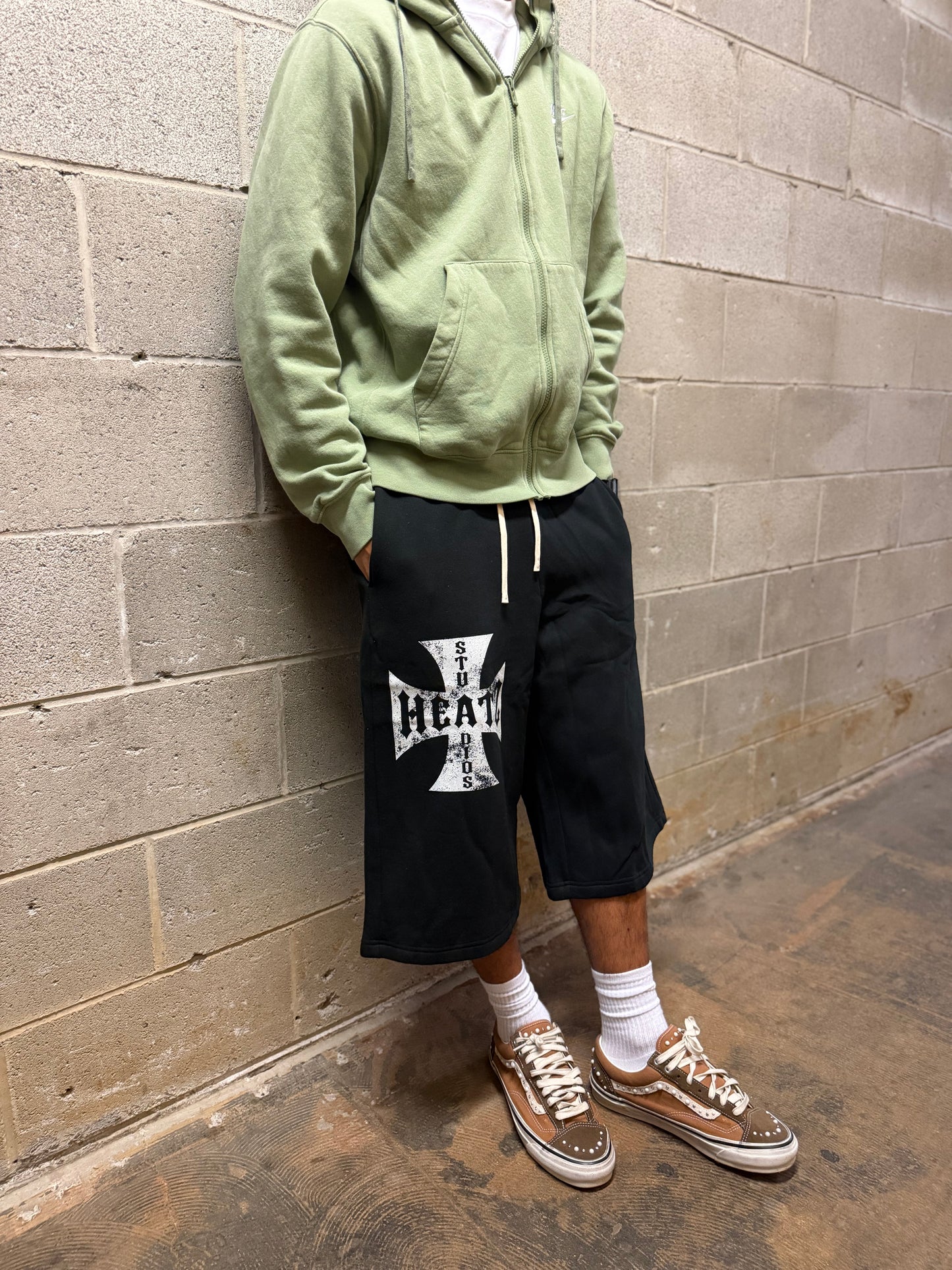 Heatz 3/4 Cross Shorts