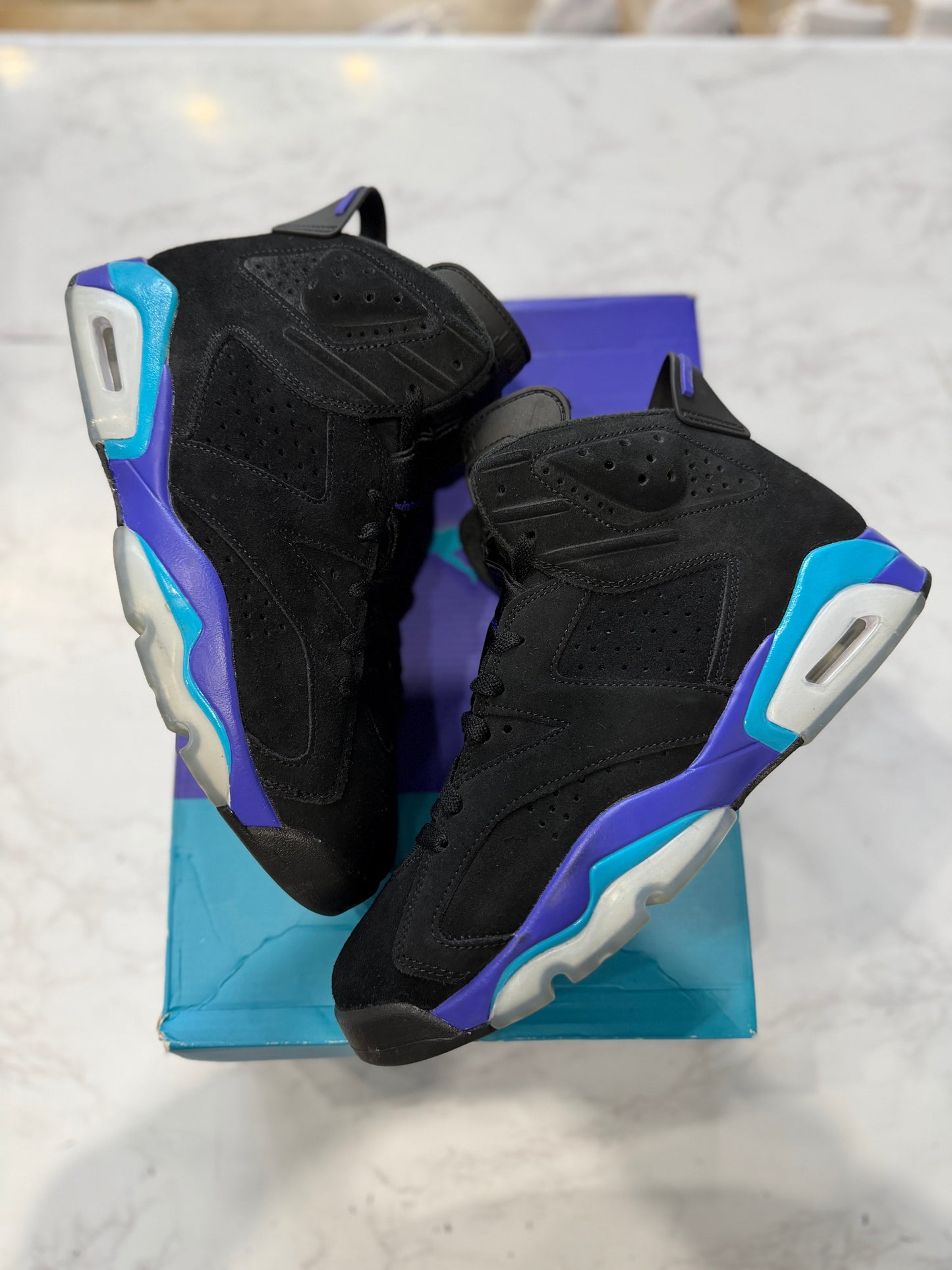 Jordan 6 Retro Aqua PRE-OWNED